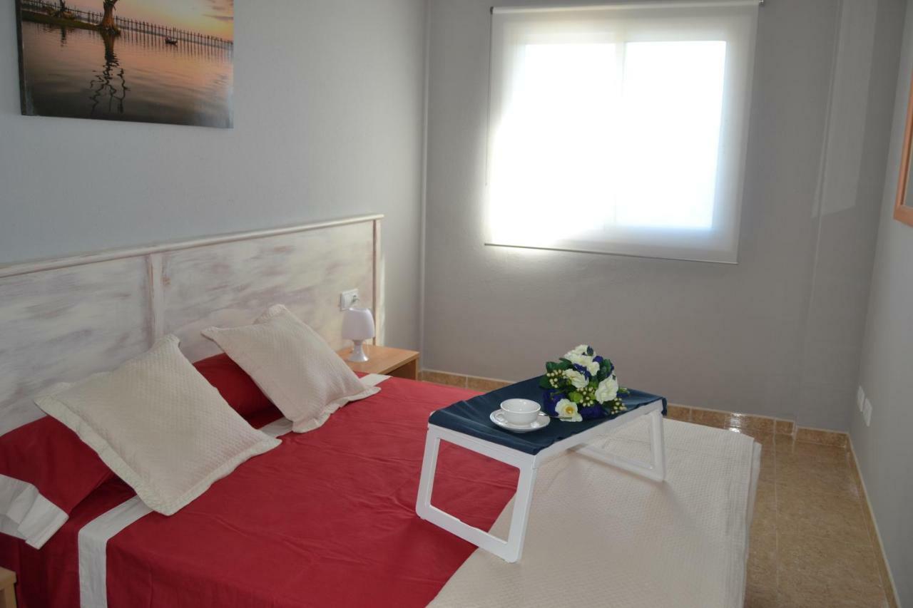 Lovely Familiar Apartment With Pool In Cap Salou Bagian luar foto