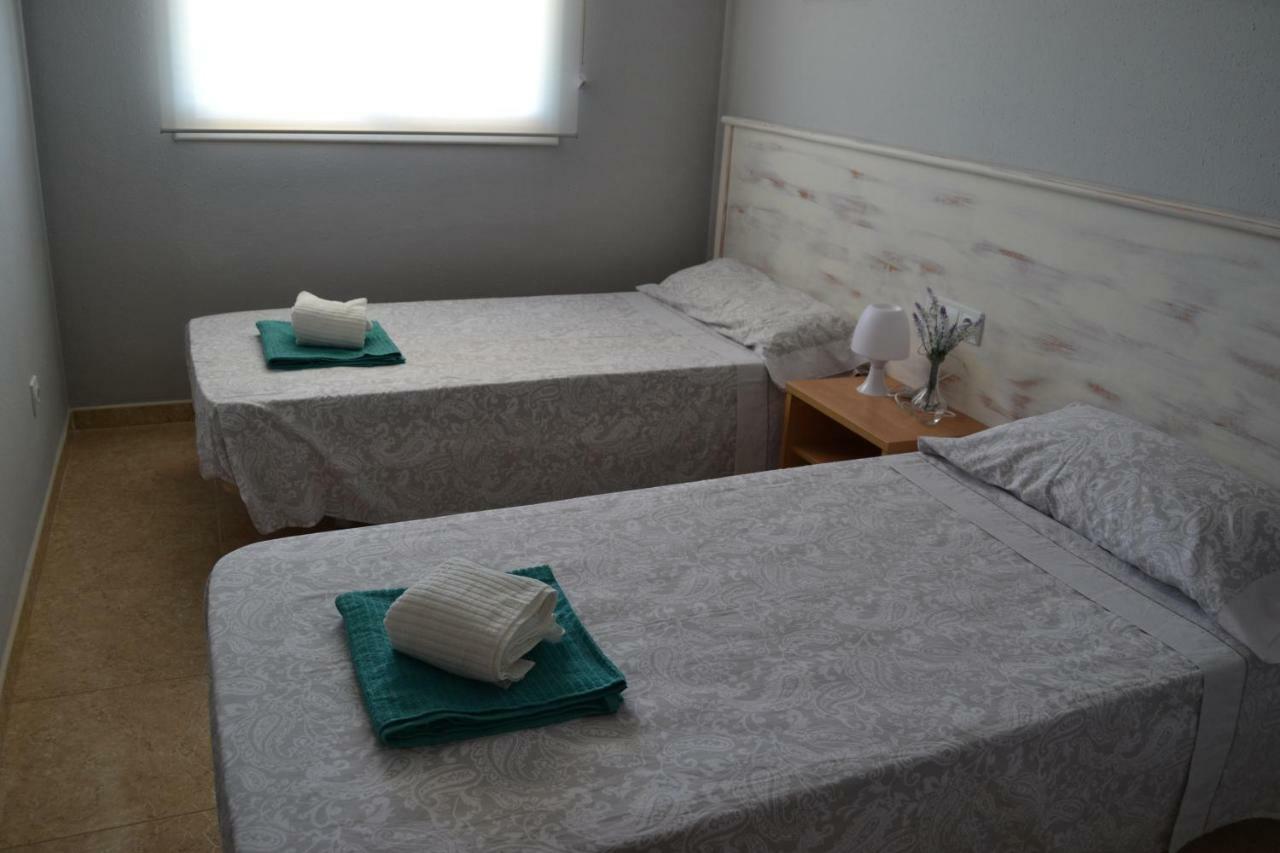 Lovely Familiar Apartment With Pool In Cap Salou Bagian luar foto