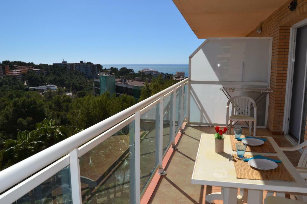 Lovely Familiar Apartment With Pool In Cap Salou Bagian luar foto